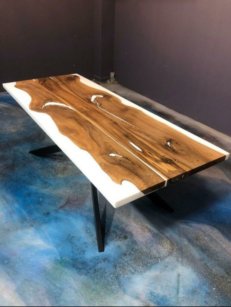 meja bahan resin dan kayu