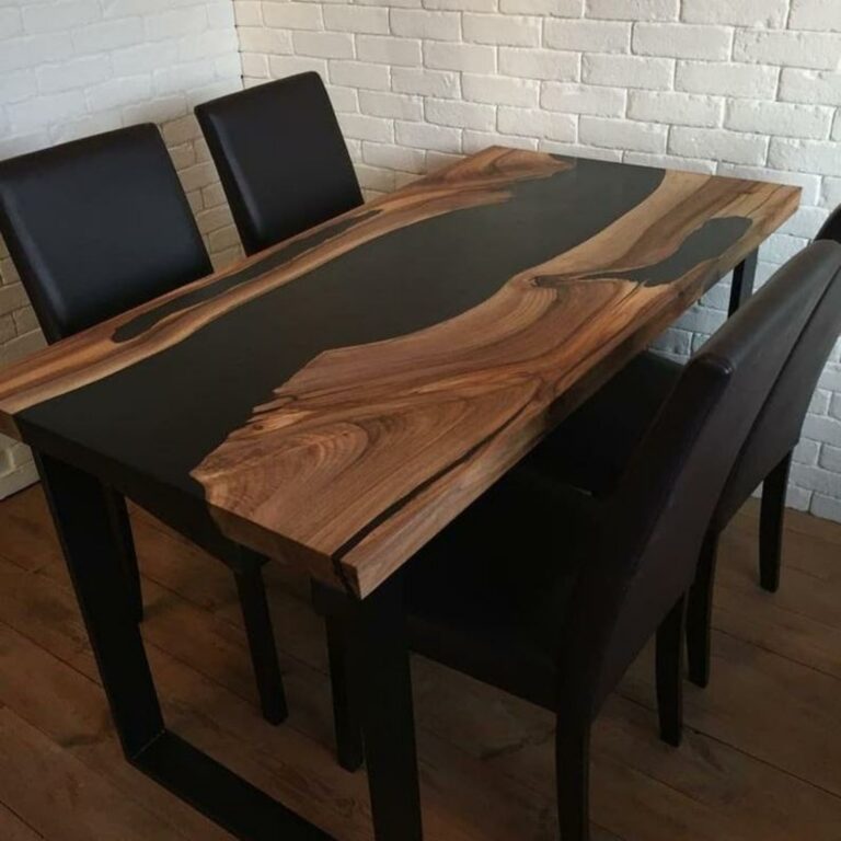 meja cafe bahan kayu dan resin